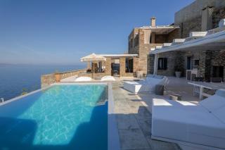 Waterfront villa with a swimming pool, sea view and direct access to the sea - Melissaki - 8
