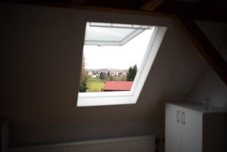 1 Zimmer Wohnung DG mit Klimaanlage und kleinen Balkon - Oedheim - 3
