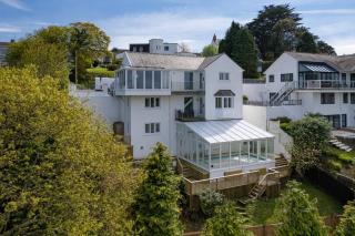 Luxury House, SeaViews, En-Suites & Private Pool - 1