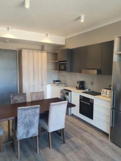 Menlyn Maine Trilogy Apartment 509 - Pretoria - 4
