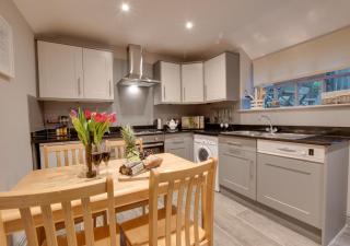 Meadowcroft - Robin Hood's Bay - 6