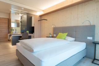 eee Hotel Eberstalzell - - 0