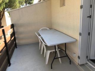 Appart clim et parking - entrée quartier naturiste - 2