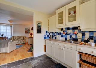 School Cottage - 3