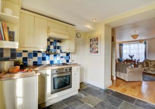 School Cottage - 2