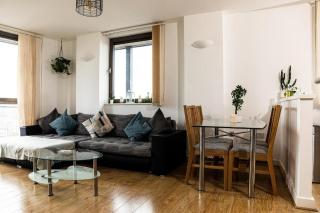 Modern 2 Bedroom Apartment near Tower Bridge Free Parking - London - 9