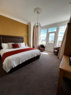 Queenswood Hotel - 3