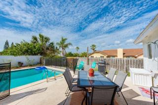 Large pool home and blocks away from the beach - Daytona Beach - 4