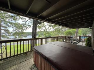 Mountain Harbor Lodge cottage on Lake Ouachita - Mount Ida - 0