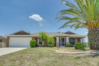 Family-Friendly Home about 10 Mi to Dtwn Cape Coral - Cape Coral - 8