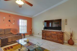 Family-Friendly Home about 10 Mi to Dtwn Cape Coral - Cape Coral - 5