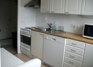 21 minutes from Helsinki city - smaller room - Kauniainen - 5