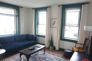 Charming Victorian Home In Historic District - Newburgh - 8