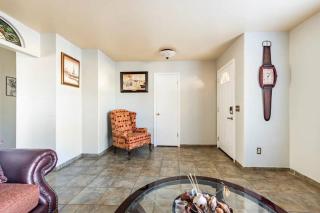 Opuluxe Poolside Paradise Sleeps 6 - 8