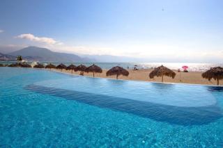 Ocean front Grand Venetian corner condo - Puerto Vallarta - 9