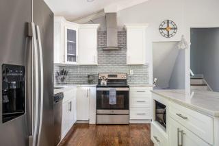 NEW Spacious Decatur Oasis w Fire Pit, Mins to ATL - Decatur - 4