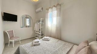 Bayview Villa with Jaccuzi - Milos - 3