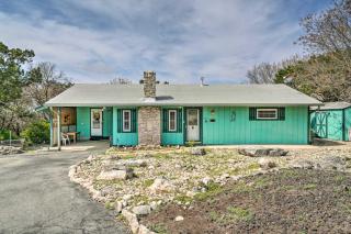 Charming Ingram Home with Yard and Furnished Patio! - Ingram - 8