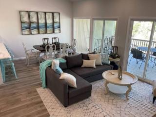Lake Travis Oasis, Walk to Pool, Gym, Marina, Food - Leander - 9