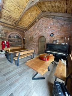 Odo’s Guest House - 2