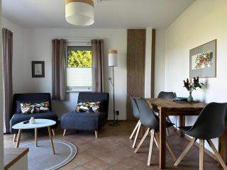 Klättes Ferienwohnung mit Garten -  - 3