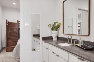 The Cypress Flats - Lafayette - 5