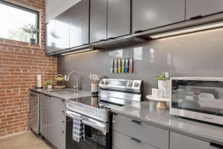 The Cypress Flats - Lafayette - 2