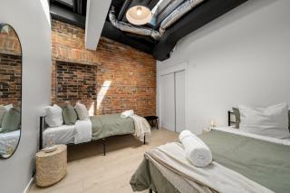 The Goodman: Front Street Flats - 5