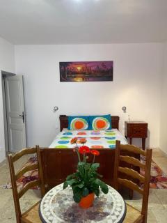Chambre équipée Plain-Pied - 2 pers avec sdb wc privé - Hargeville - 6