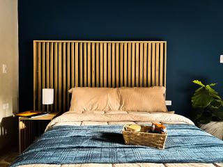 Spacious balcony inside your own private studio - Medellín - 0