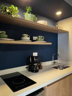 Spacious balcony inside your own private studio - Medellín - 5