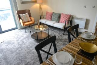 Stylish One Bedroom Apartment in Birmingham City Centre - Birmingham - 0