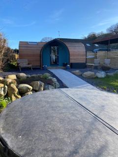 Cwt y Gwenyn Glamping Pod - 6