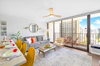 Stylish Waikiki Gem with Ocean View and Free Parking! - 0