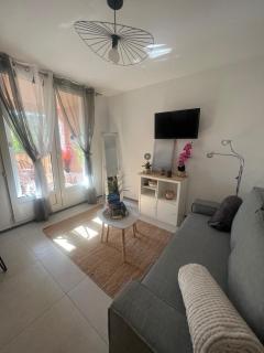 Appartement pied dans l’eau - La Seyne-sur-Mer - 3