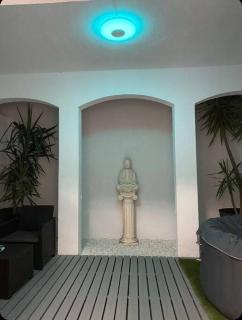 loue appartement 40 m2 Avec son patio jacuzzi - 6