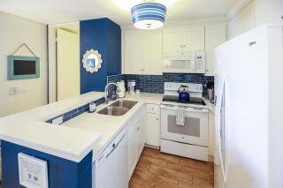 E205 Blue Horizon - Oceanside - 9