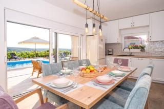 Villa Roza s privatnim grijanim bazenom i jacuzzijem - Sukošan - 5