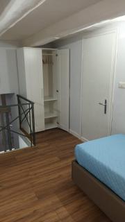 LIZ HOUSE TOLEDO - Naples - 8