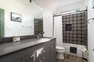 Casa Dolce Vita by the Alamodome - 2