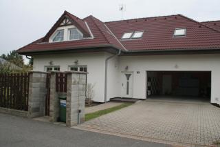 Holiday Home Prague Pruhonice - Prŭhonice - 5