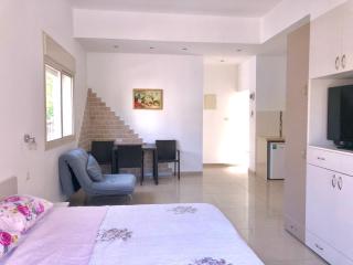 Bat Galim - luxury apartment by the sea - Haifa - 7