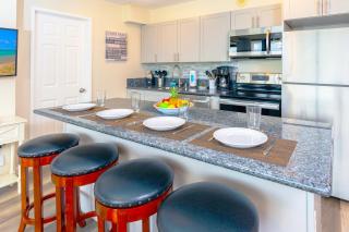 Panoramic Mountain View Condo with Free Parking! - Honolulu - 1