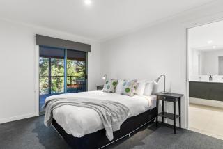 Fuller Holidays - Leah's Retreat - Relax in nature - Bangalow - 3