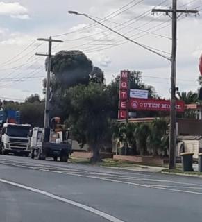 OUYEN MOTEL - - 0