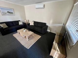 Caboolture South 3-bedroom Home - 6