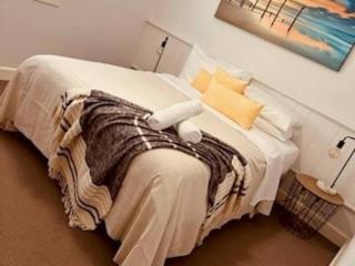 Blue Lago at Raffertys Resort - 8