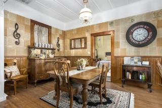 Pet-Friendly, Hot Tub, Fire Pit, King Beds - Walk to Main St! - 7