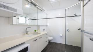 Waves On Main 20 - 4