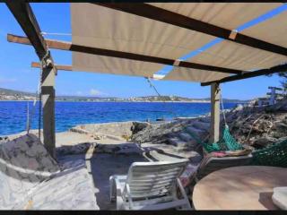 Seafront House Antonia - Rogoznica (Rogosnizza) - 8